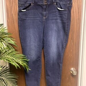 Torrid Jegging Dark Wash 3 Button High Rise Jeans Size 24R